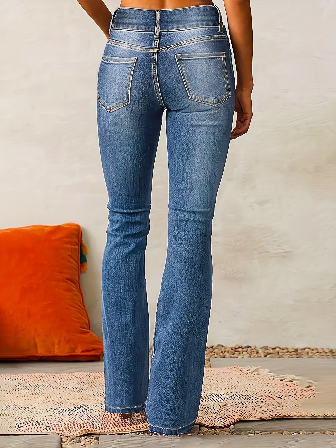 Aya | High-Waisted Bell Bottom Jeans