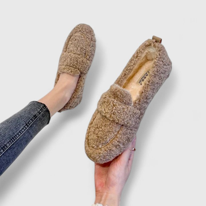 Margaret | Warm Slippers with Elegant Design