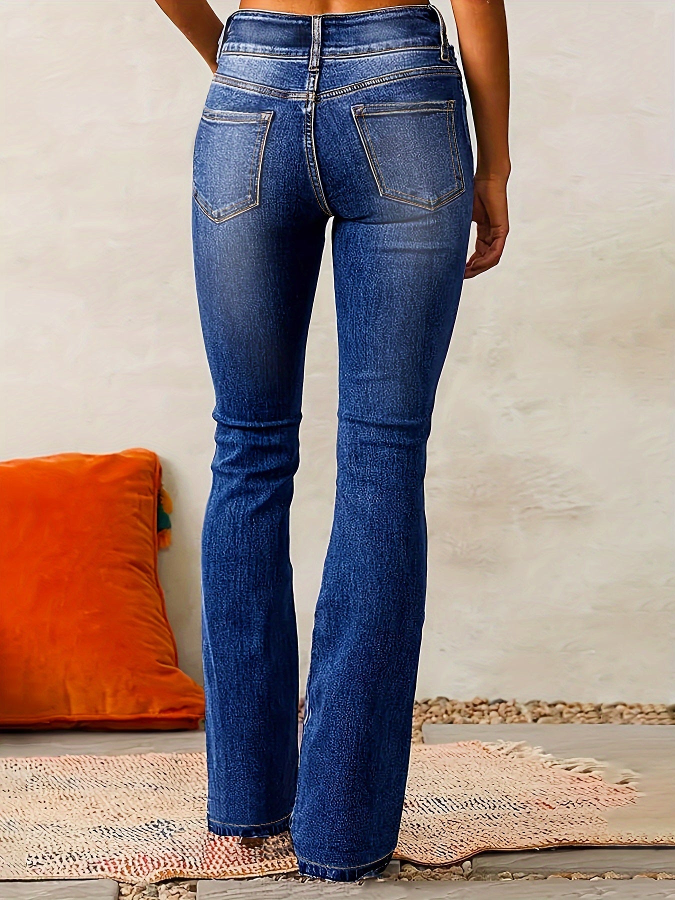 Aya | High-Waisted Bell Bottom Jeans